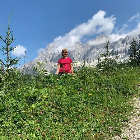 Haus Silvia Kraml Oda ve Kahvaltı Schladming