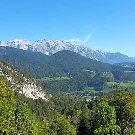 Haus Silvia Kraml Bed & Breakfast 3*