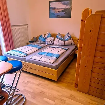 Bed & Breakfast Haus Silvia Kraml 3*