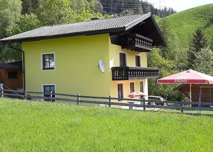 Haus Silvia Kraml 住宿加早餐酒店